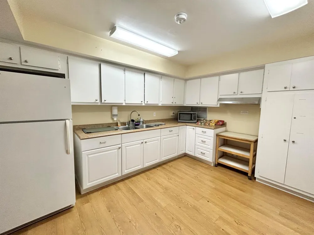 2811 Ashley Drive W #E West Palm Beach, FL 33415