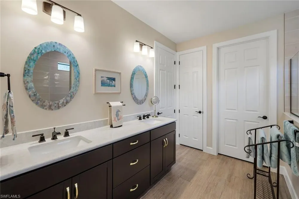 9527 Curlew Drive Naples, FL 34120