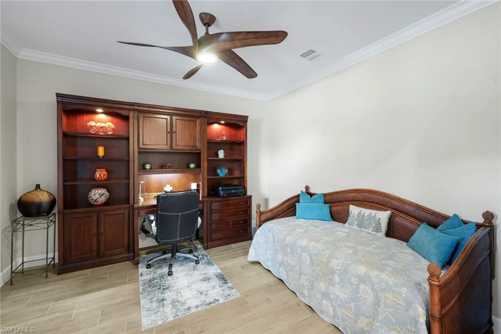 9527 Curlew Drive Naples, FL 34120