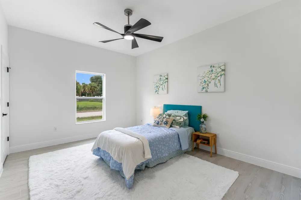 8115 104TH AVENUE Vero Beach, FL 32967
