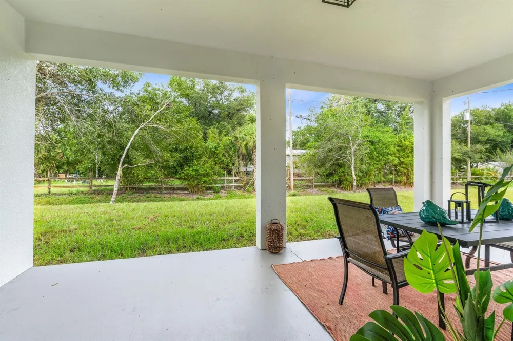 8115 104TH AVENUE Vero Beach, FL 32967