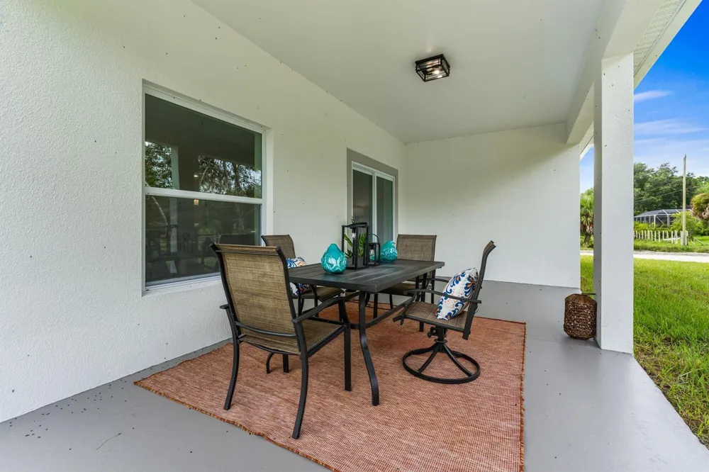 8115 104TH AVENUE Vero Beach, FL 32967