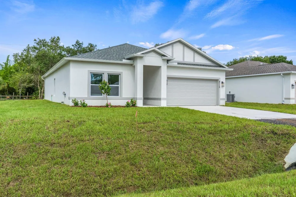 8115 104TH AVENUE Vero Beach, FL 32967