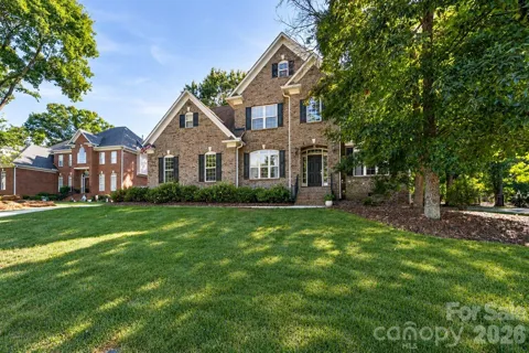 2612 Albatross Lane