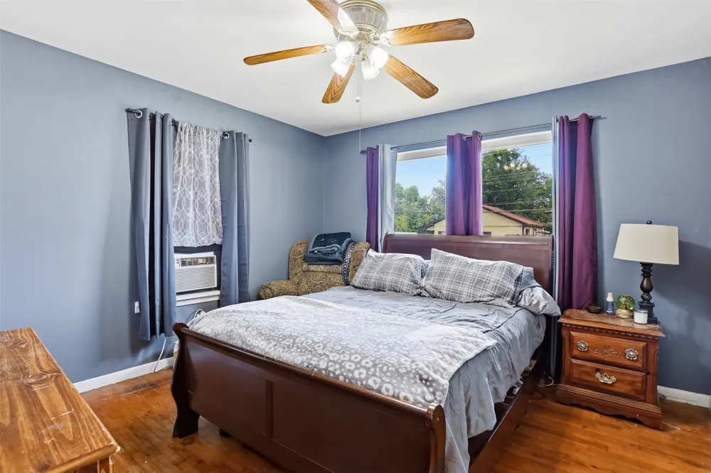 4304 Hodgkins Road Lake Worth, TX 76135