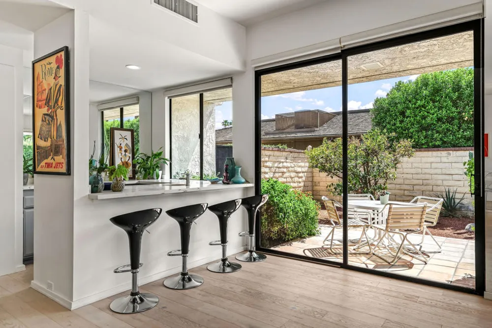 16 Cornell Drive Rancho Mirage, CA 92270