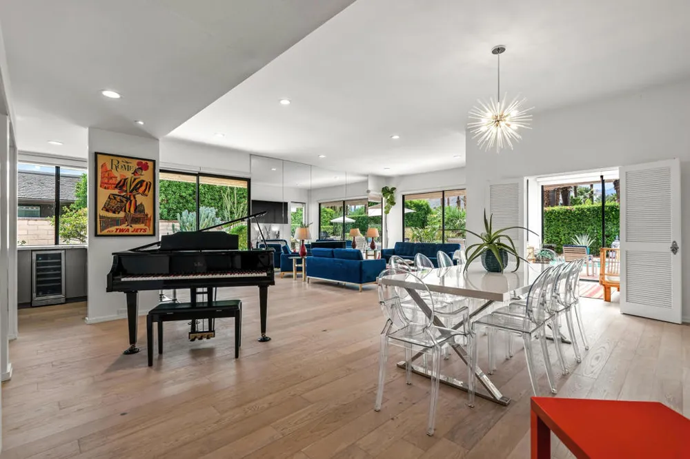 16 Cornell Drive Rancho Mirage, CA 92270