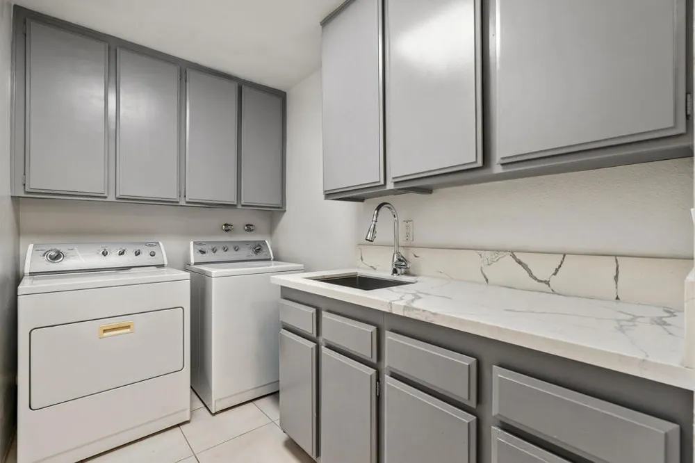 16 Cornell Drive Rancho Mirage, CA 92270