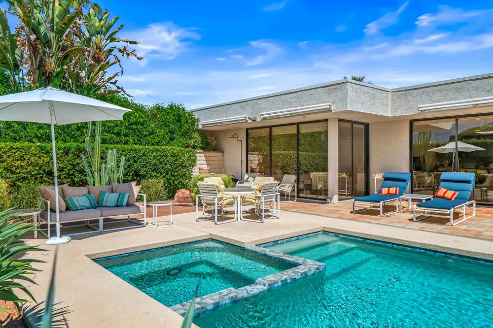 16 Cornell Drive Rancho Mirage, CA 92270