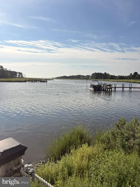 33737 SKIFF ALLEY
