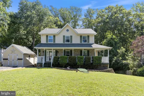 701 HICKOK TRL
