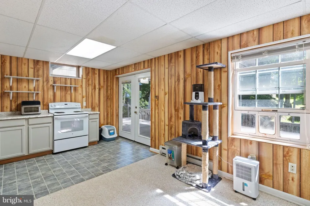701 HICKOK TRL Lusby, MD 20657