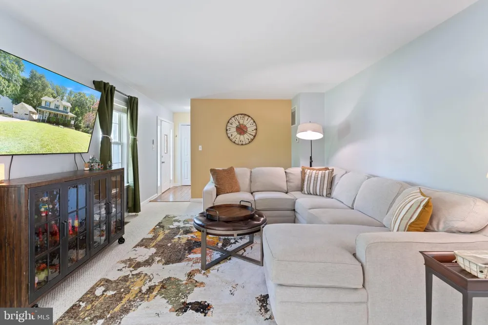 701 HICKOK TRL Lusby, MD 20657