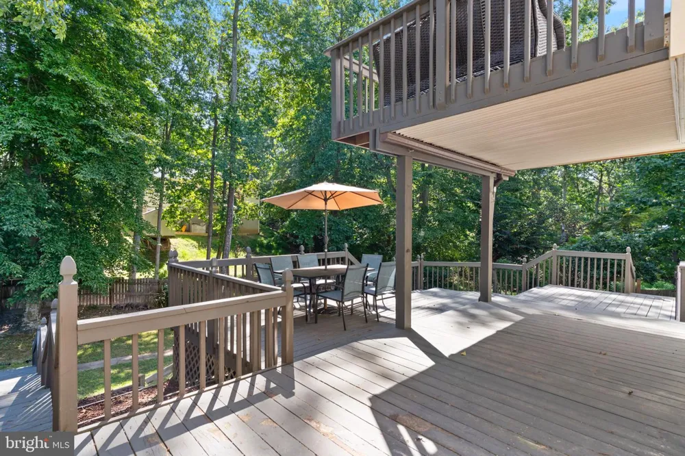 701 HICKOK TRL Lusby, MD 20657
