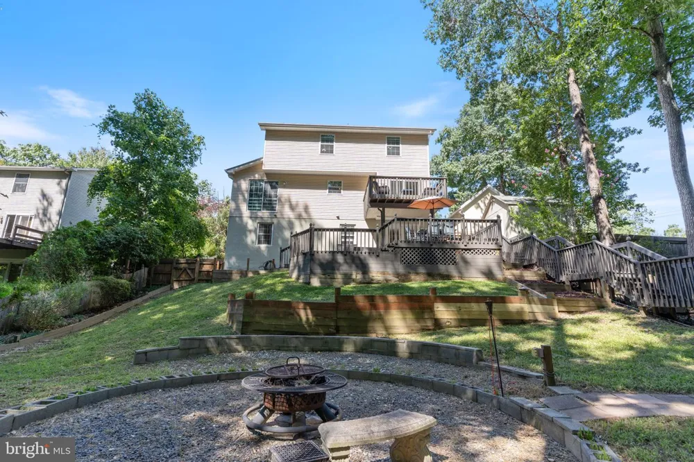 701 HICKOK TRL Lusby, MD 20657