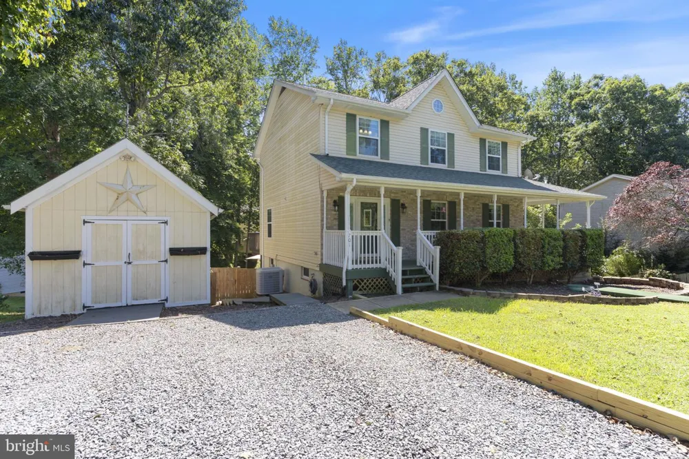 701 HICKOK TRL Lusby, MD 20657