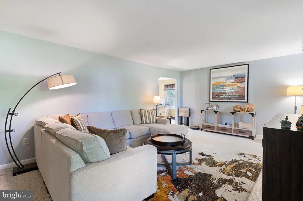 701 HICKOK TRL Lusby, MD 20657