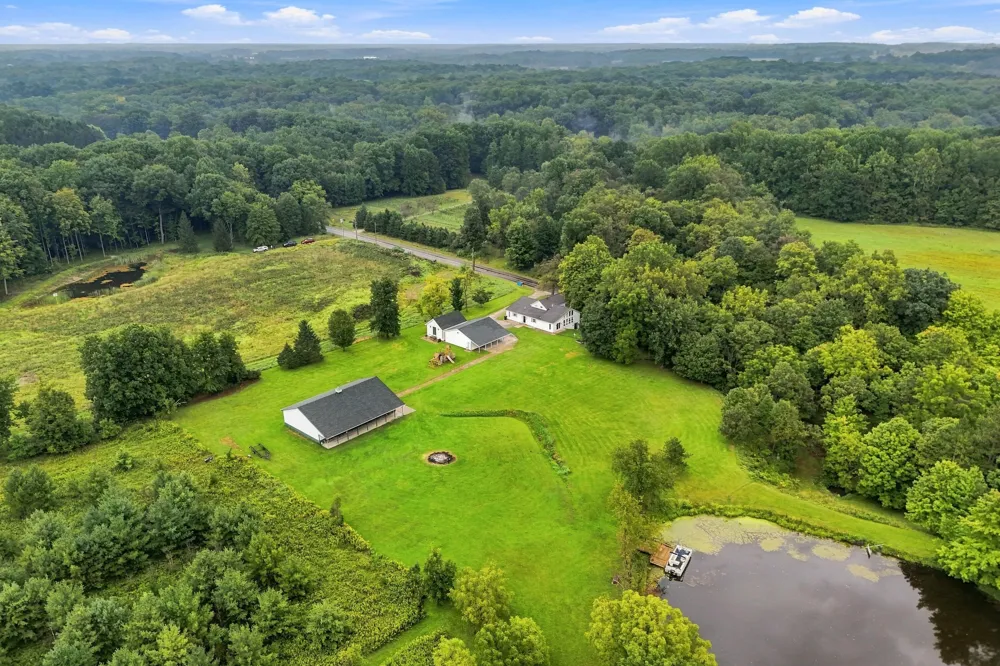 18944 S Lakeside Road New Buffalo, MI 49117