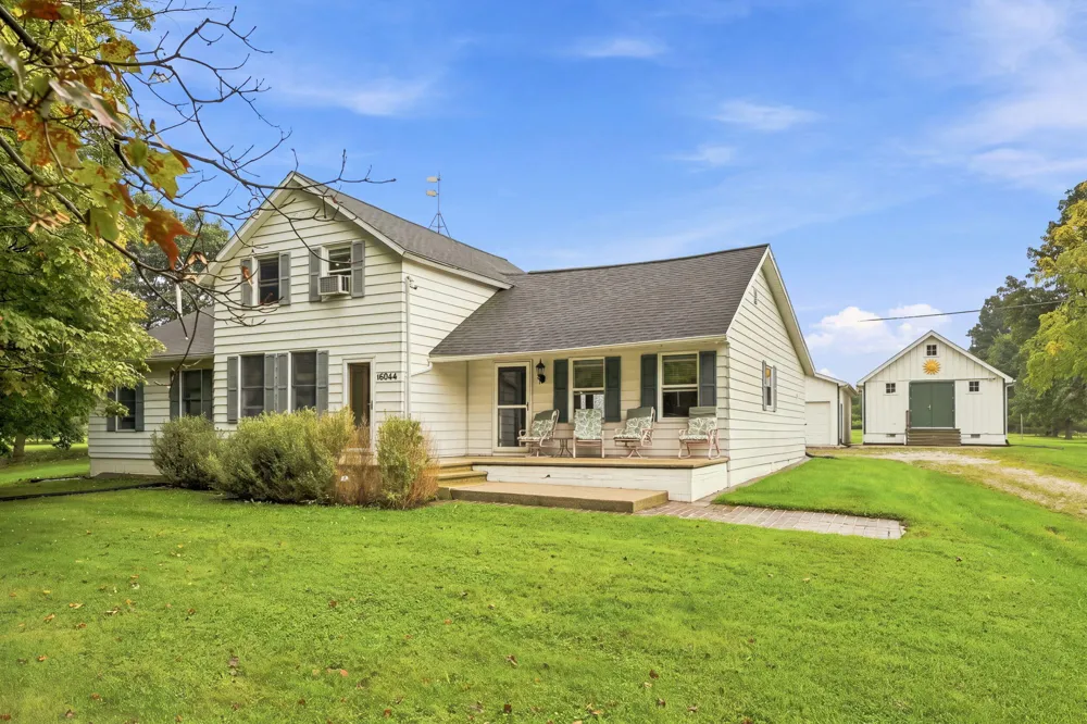 18944 S Lakeside Road New Buffalo, MI 49117