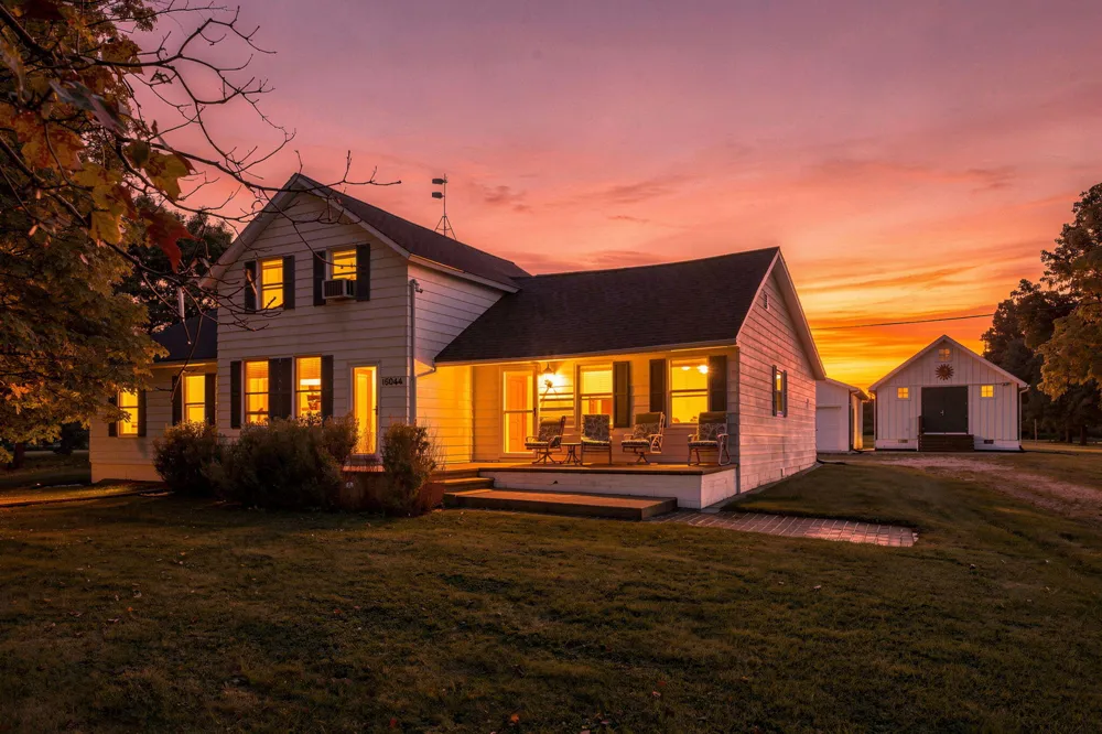 18944 S Lakeside Road New Buffalo, MI 49117