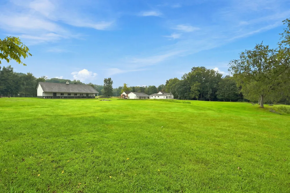 18944 S Lakeside Road New Buffalo, MI 49117