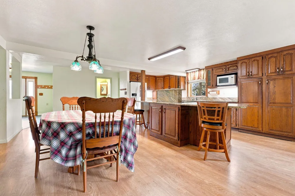 18944 S Lakeside Road New Buffalo, MI 49117