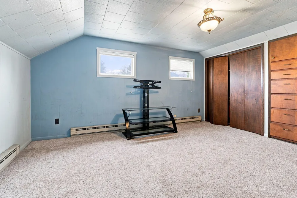 18944 S Lakeside Road New Buffalo, MI 49117