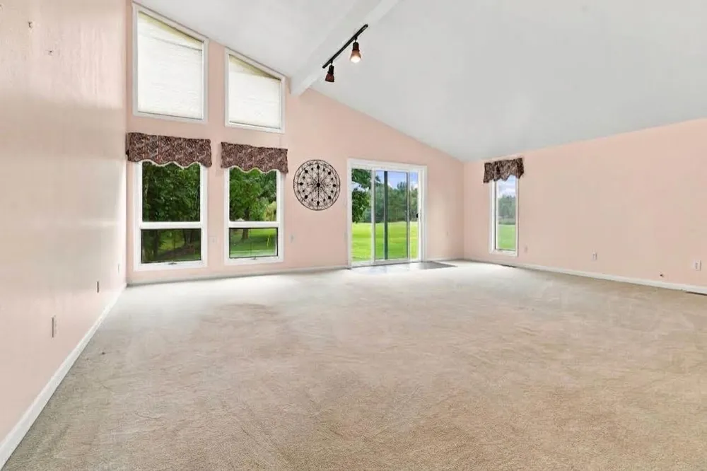 18944 S Lakeside Road New Buffalo, MI 49117