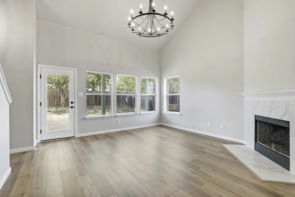 1266 Cherrywood Kyle, TX 78640
