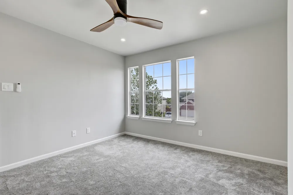 1266 Cherrywood Kyle, TX 78640