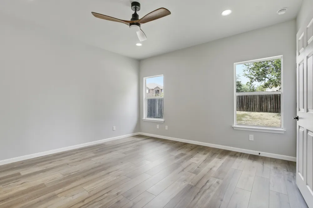 1266 Cherrywood Kyle, TX 78640