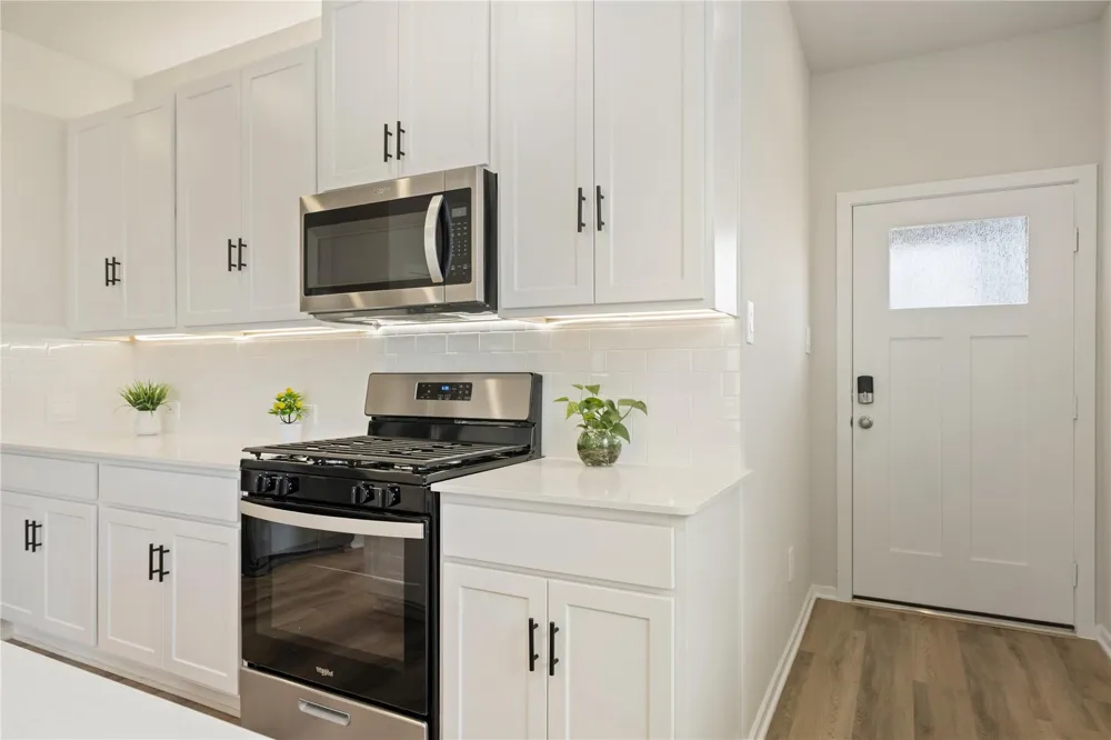 29127 Samuel Gardens Court Waller, TX 77484