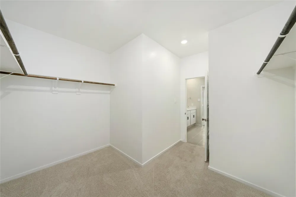 29127 Samuel Gardens Court Waller, TX 77484