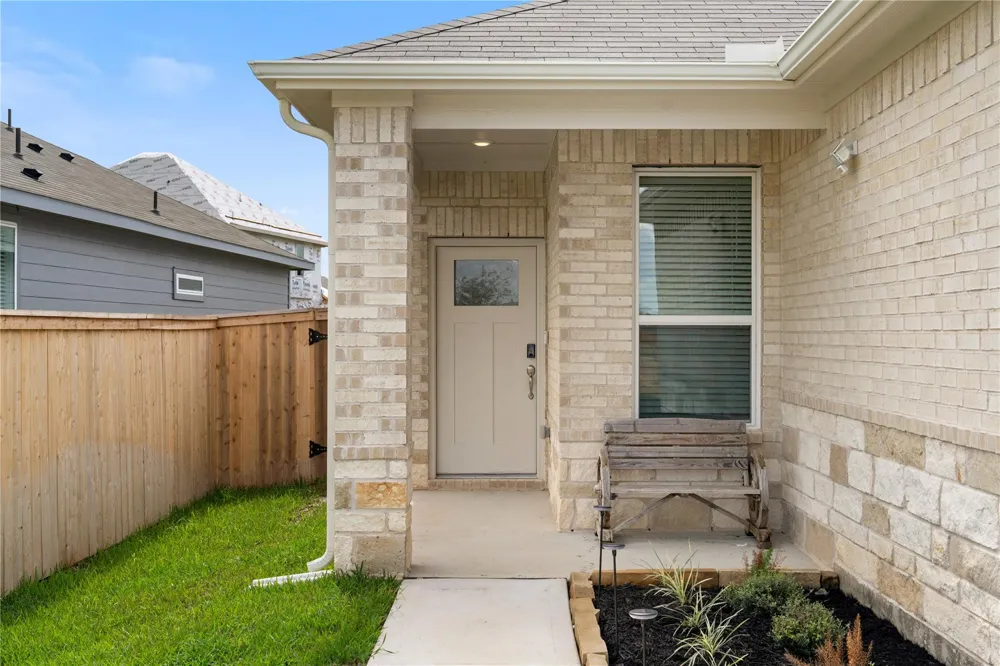 29127 Samuel Gardens Court Waller, TX 77484