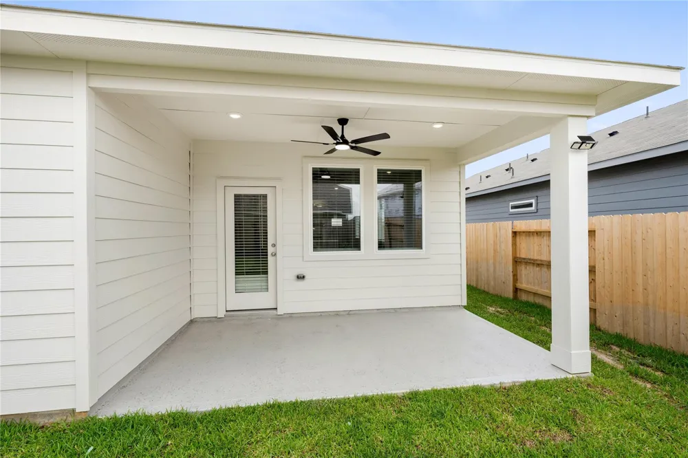 29127 Samuel Gardens Court Waller, TX 77484