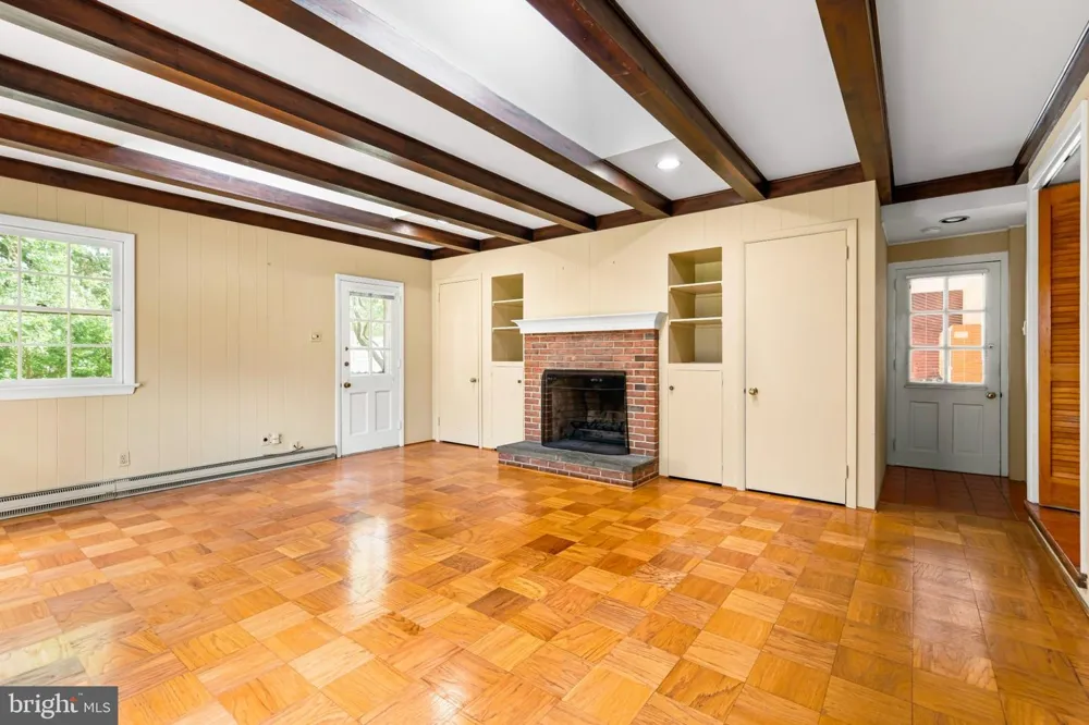 1051 KIPLING ROAD Jenkintown, PA 19046