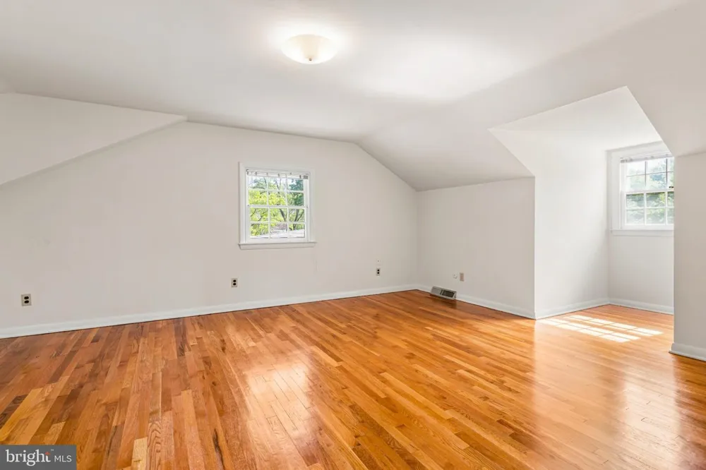 1051 KIPLING ROAD Jenkintown, PA 19046