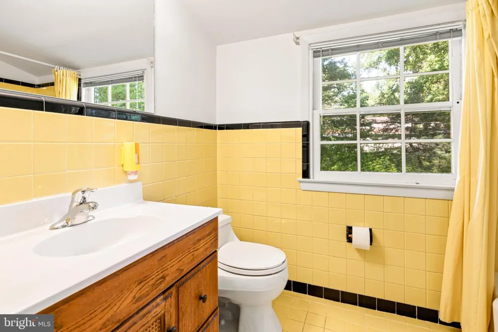 1051 KIPLING ROAD Jenkintown, PA 19046