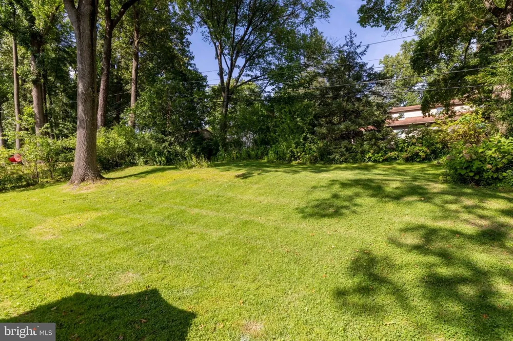 1051 KIPLING ROAD Jenkintown, PA 19046