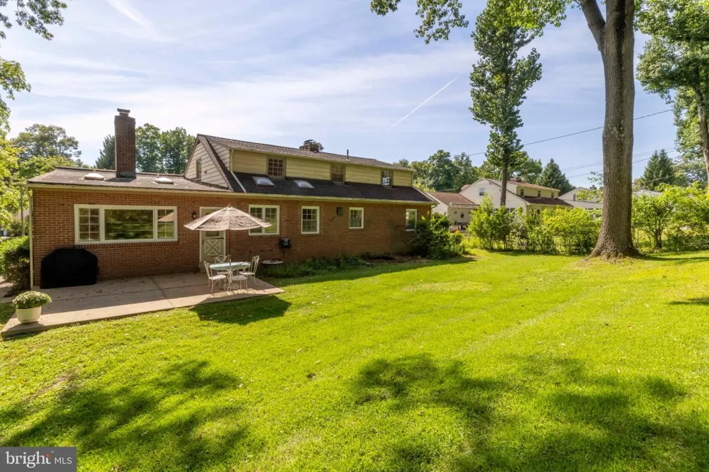 1051 KIPLING ROAD Jenkintown, PA 19046