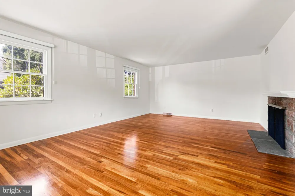 1051 KIPLING ROAD Jenkintown, PA 19046