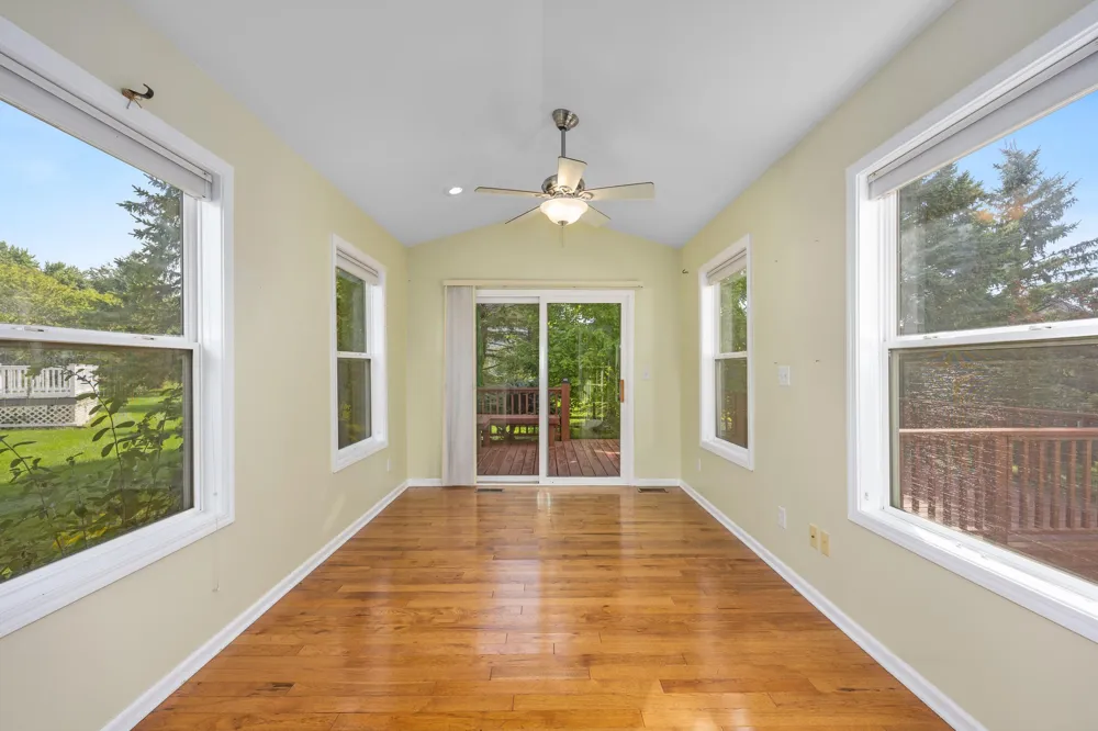 1588 Gander Hill Drive Holt, MI 48842