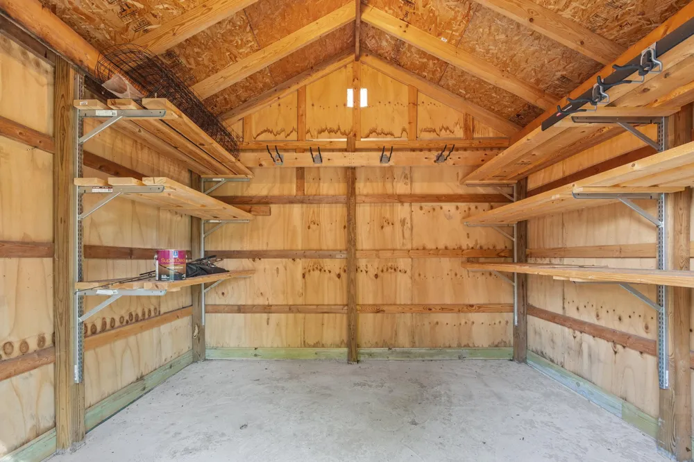 1588 Gander Hill Drive Holt, MI 48842