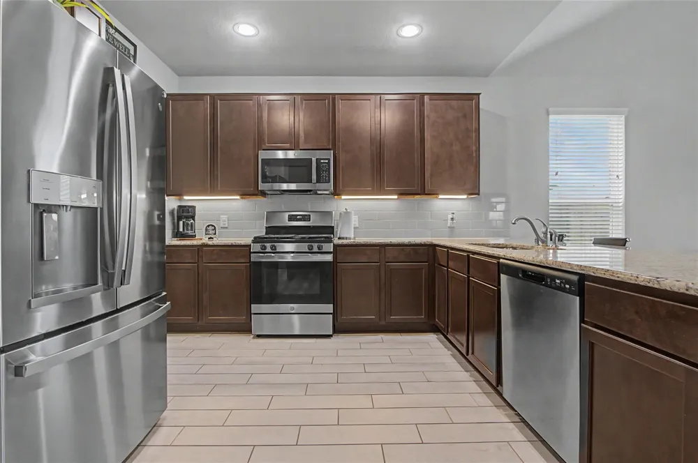 108 Highland Prairie Way Waller, TX 77484