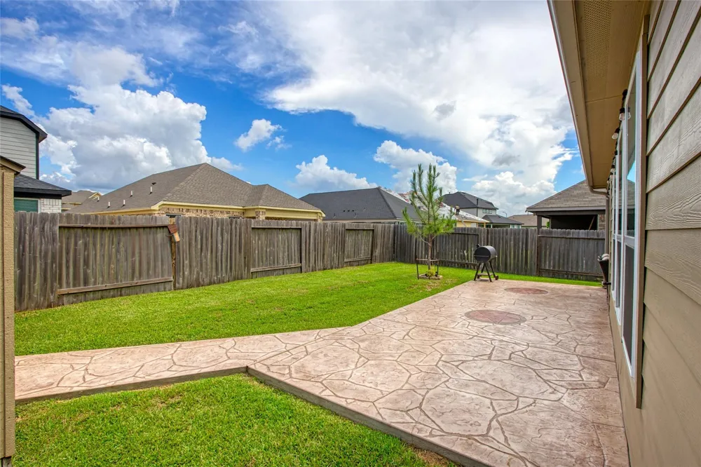 108 Highland Prairie Way Waller, TX 77484