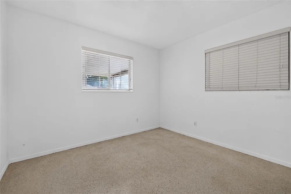 6549 21ST STREET St Petersburg, FL 33702