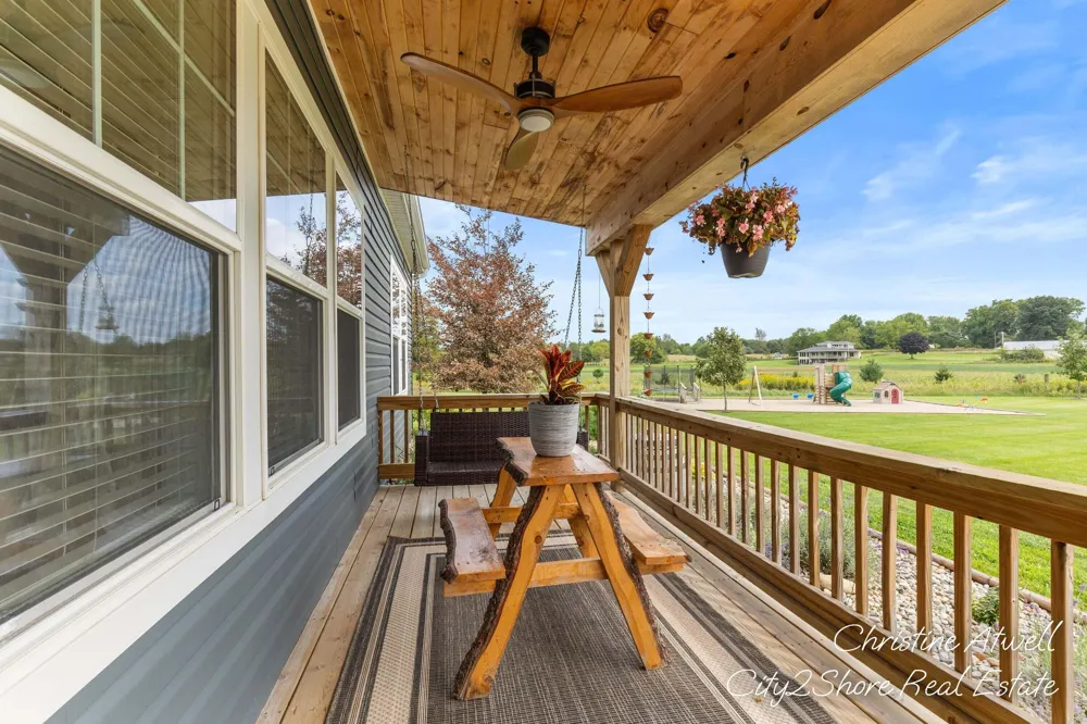 2908 Huddle Road Lake Odessa, MI 48849