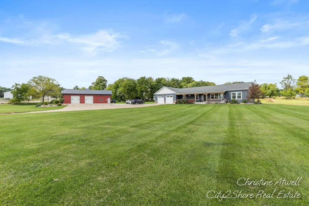 2908 Huddle Road Lake Odessa, MI 48849