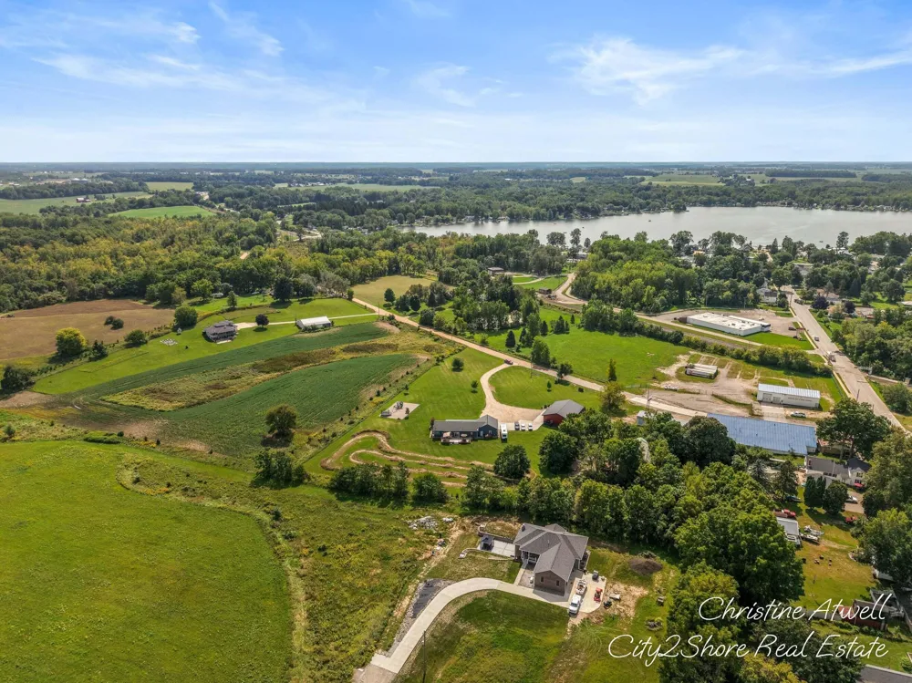 2908 Huddle Road Lake Odessa, MI 48849