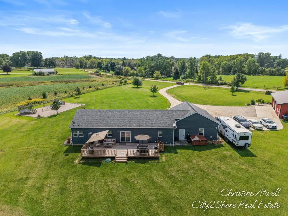 2908 Huddle Road Lake Odessa, MI 48849